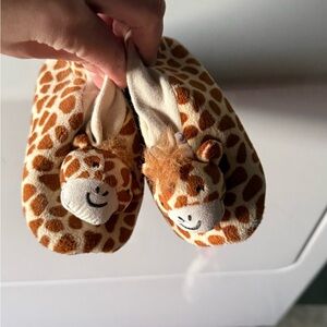 Giraffe Print Plush Slippers